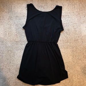 Sleeveless Black Dress